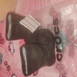 Crocs c7 toddler girl or boy